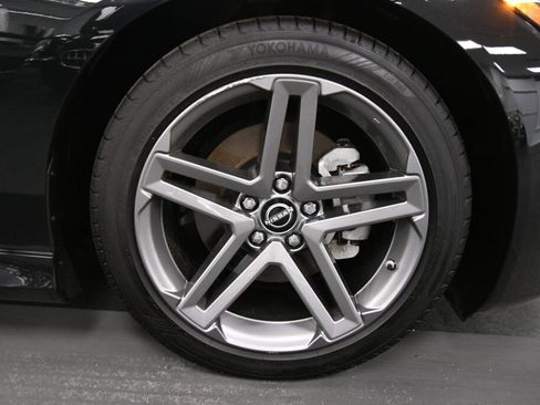 Used 2025 Nissan Z Sport w/ Floor Mat Package RWD image 25