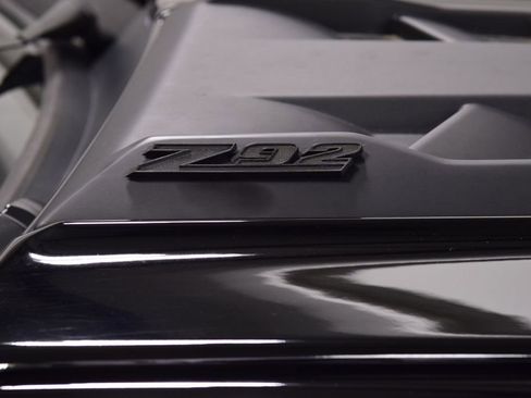 Used 2023 GMC Sierra 1500 AT4 w/ AT4 Premium Package image 18