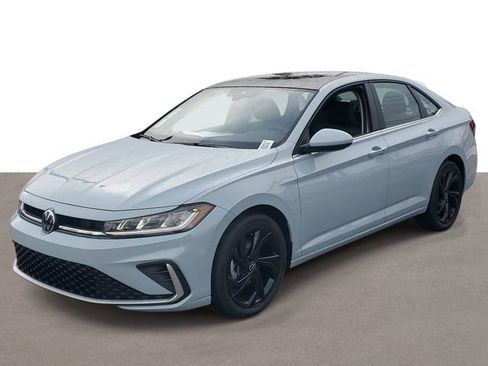 New 2026 Volkswagen Jetta SE FWD image 2