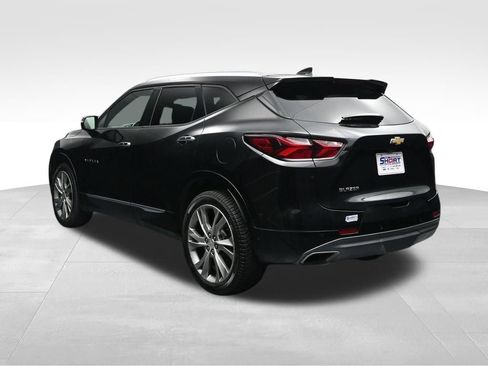 Used 2019 Chevrolet Blazer Premier w/ Sun and Wheels Package AWD/4WD image 3