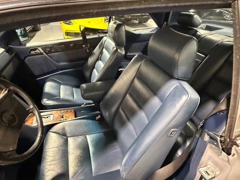 Used 1990 Mercedes-Benz 300 CE Coupe image 19