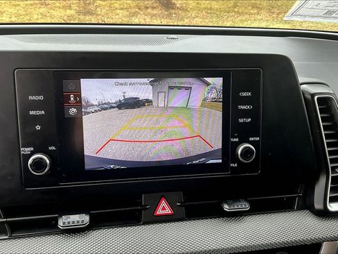 Certified 2024 Kia Sportage LX image 14