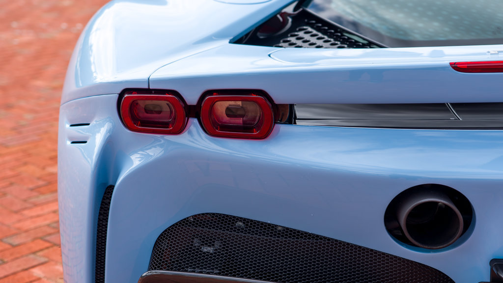 Used 2025 Ferrari SF90 Spider AWD/4WD image 38