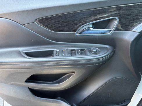 Used 2015 Buick Encore AWD image 28