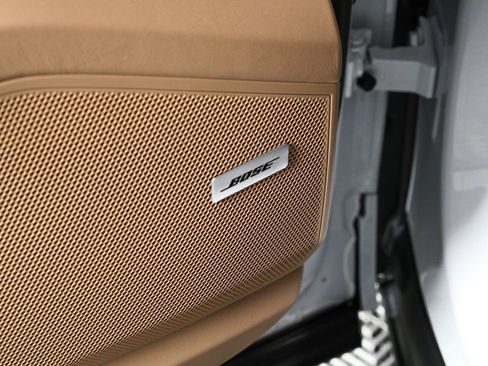 New 2026 Porsche Cayenne S image 7