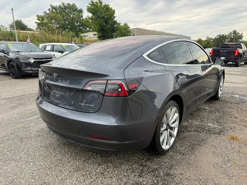 Used 2018 Tesla Model 3 Long Range AWD/4WD image 2