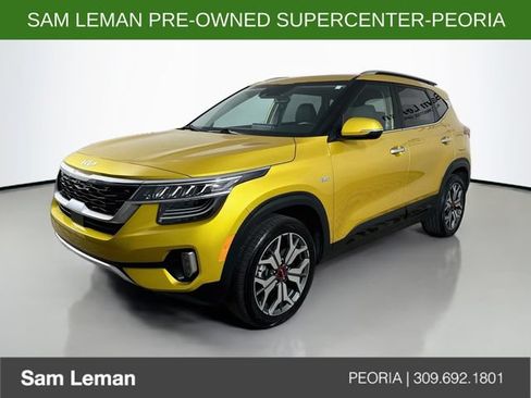 Used 2023 Kia Seltos SX w/ SX Sunroof Package AWD/4WD image 3