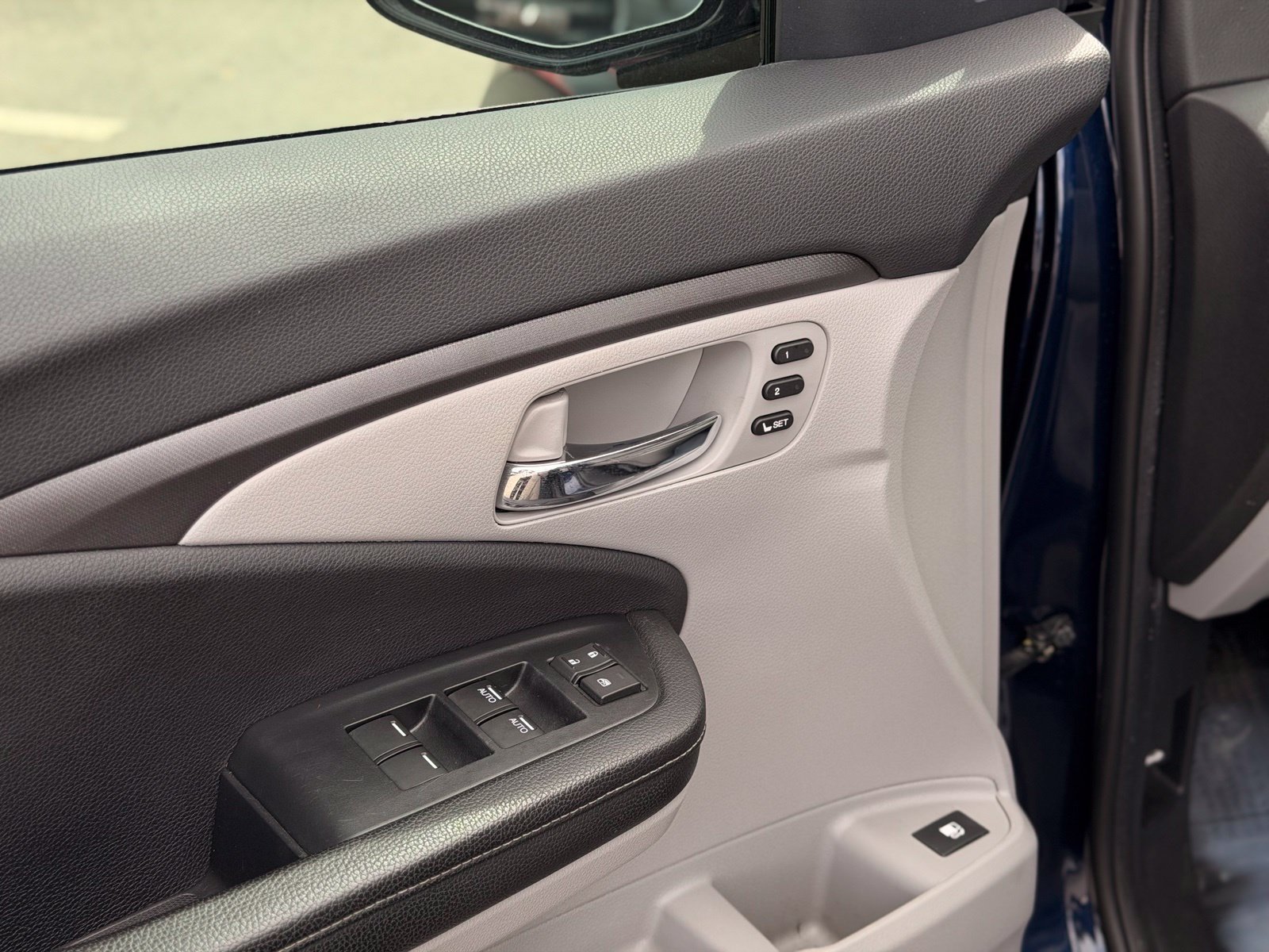 Used 2022 Honda Ridgeline RTL-E image 17