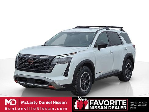 New 2026 Nissan Pathfinder Rock Creek image 2