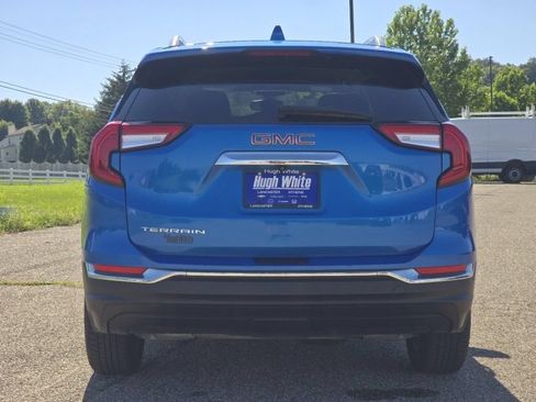Certified 2024 GMC Terrain SLT FWD image 16
