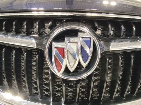 Used 2022 Buick Encore Preferred w/ Safety Package image 28