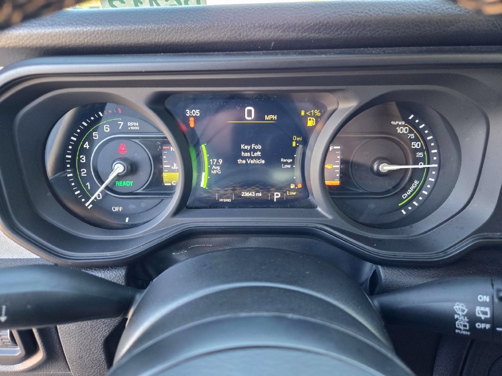 Used 2024 Jeep Wrangler Unlimited w/ Convenience Group AWD/4WD image 24