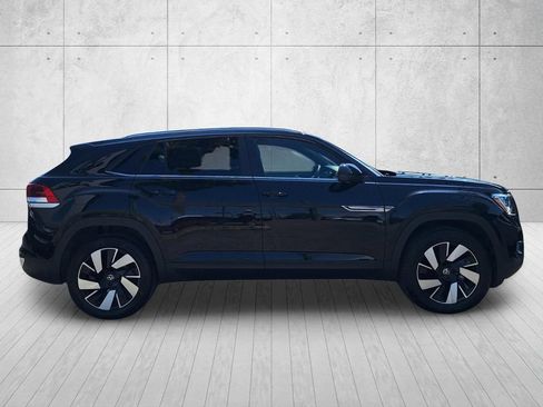 Used 2026 Volkswagen Atlas Cross Sport SE AWD/4WD image 4