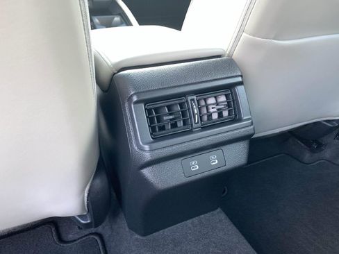 Used 2023 Honda Accord Touring image 41