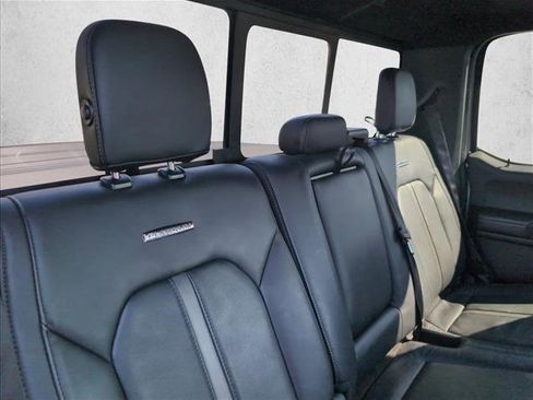 Used 2016 Ford F150 Platinum w/ Equipment Group 701A Luxury image 22