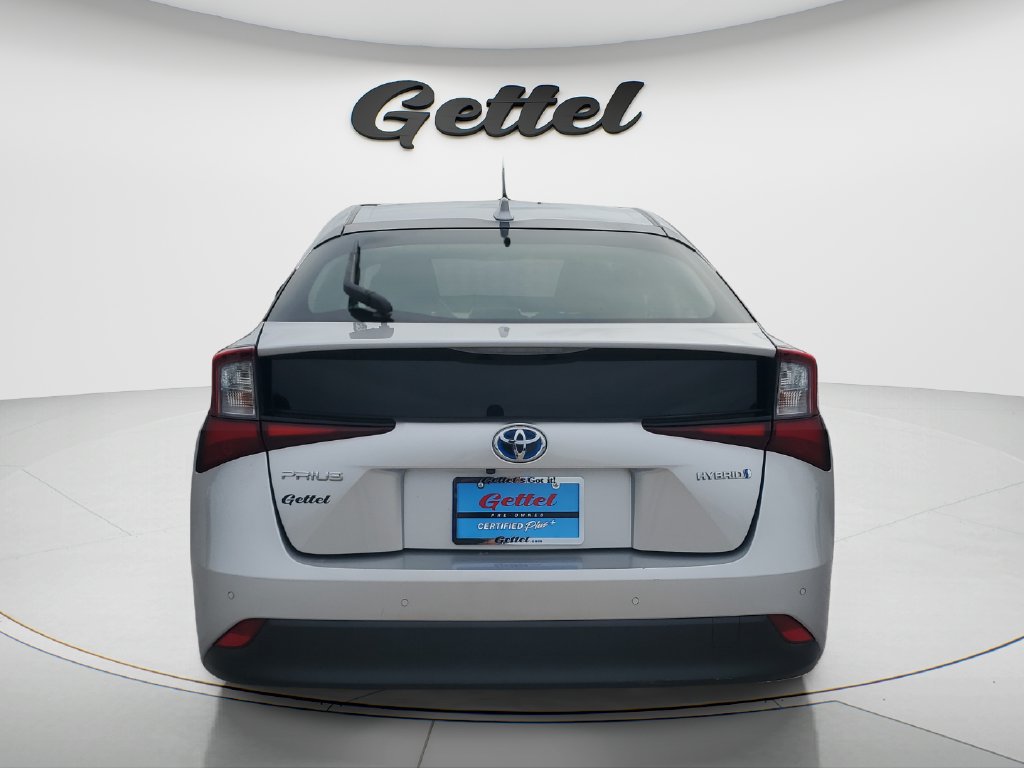 Used 2020 Toyota Prius LE FWD image 6