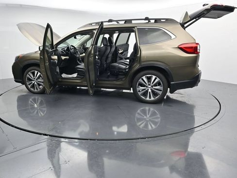 Used 2022 Subaru Ascent Limited w/ Technology Package AWD/4WD image 28