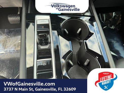 Certified 2025 Volkswagen Atlas SEL AWD/4WD image 26
