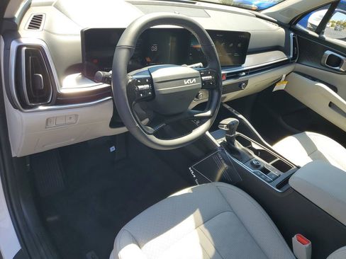 New 2026 Kia Sorento S image 6