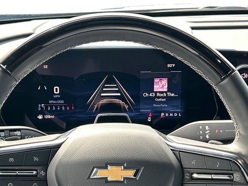 Certified 2025 Chevrolet Traverse High Country FWD image 14