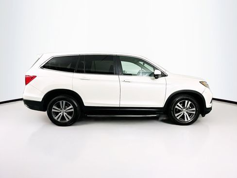 Used 2016 Honda Pilot EX image 10
