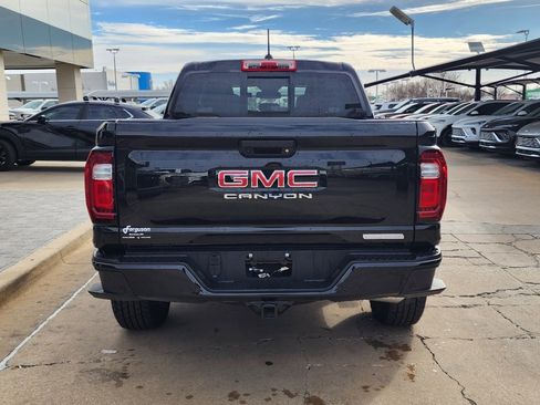 New 2025 GMC Canyon Elevation w/ Convenience Package image 5