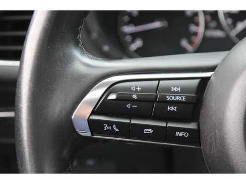 Used 2024 MAZDA MAZDA3 s image 22