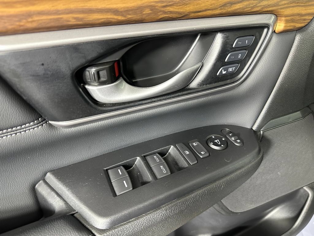 Used 2021 Honda CR-V Touring image 26