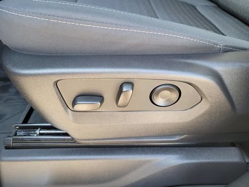 Used 2024 Chevrolet Silverado 1500 RST w/ Z71 Off-Road Package AWD/4WD image 23