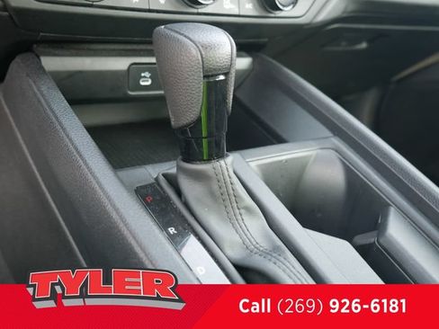 Used 2024 Honda Accord EX image 31