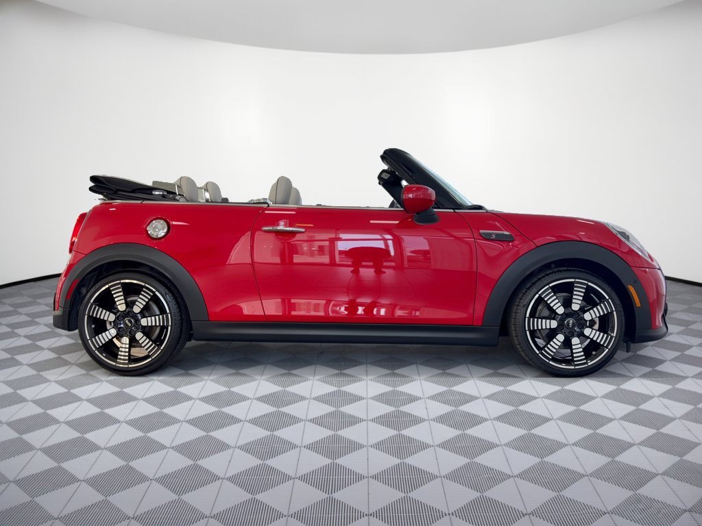 Certified 2024 MINI Cooper S FWD image 8