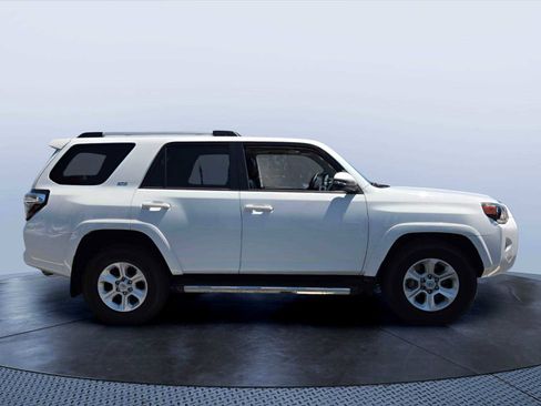Used 2024 Toyota 4Runner SR5 Premium w/ Moonroof Package RWD image 6