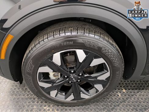 Certified 2023 Kia Sportage X-Line w/ X-Line Premium Package AWD/4WD image 7