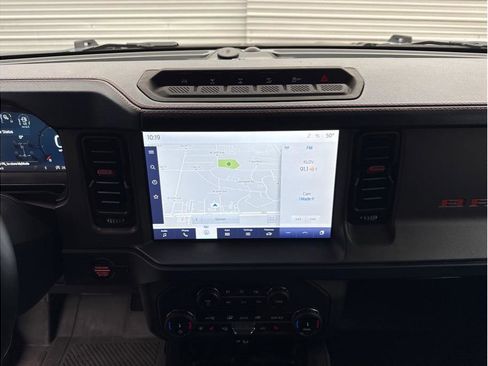 Used 2022 Ford Bronco Raptor image 17