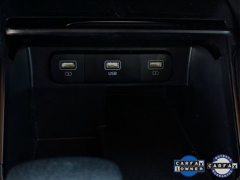 Used 2022 Kia Sorento LX image 14