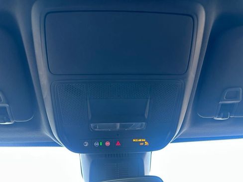 Used 2025 Chevrolet Equinox LT image 16