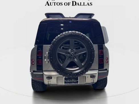Used 2023 Land Rover Defender 110 X-Dynamic SE AWD/4WD image 7