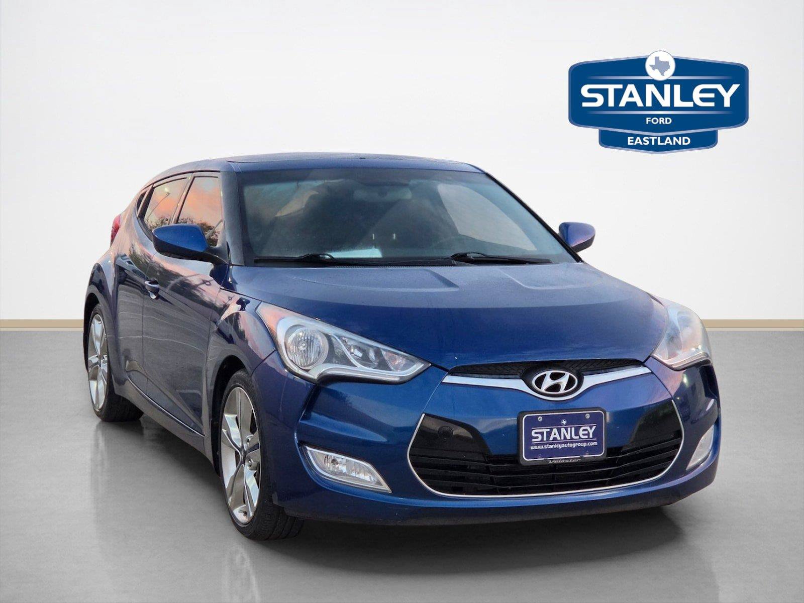 Used 2017 Hyundai Veloster Value Edition FWD image 1