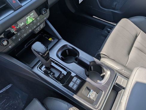 New 2026 Subaru Outback Touring XT AWD/4WD image 16