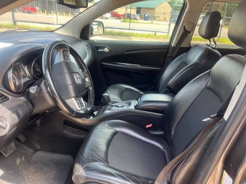 Used 2017 Dodge Journey Crossroad AWD/4WD image 15