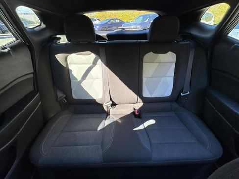 Used 2024 Chevrolet Trax RS w/ Driver Confidence Package image 30