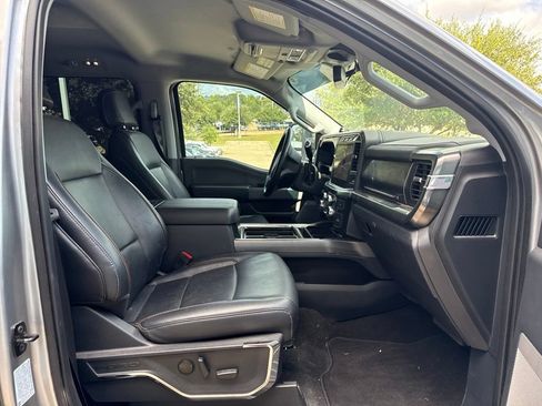 Used 2024 Ford F350 Lariat w/ FX4 Off-Road Package AWD/4WD image 12