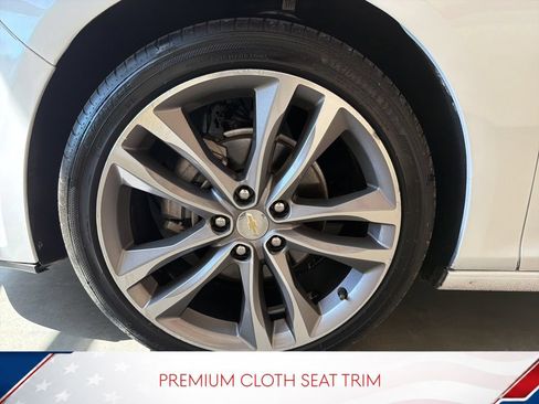 Used 2023 Chevrolet Malibu LT FWD image 10