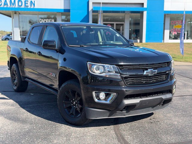 Used 2018 Chevrolet Colorado Z71 w/ Z71 Midnight Edition AWD/4WD image 2