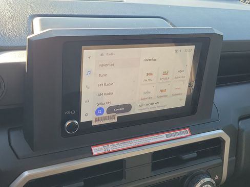 Certified 2025 Toyota Tacoma SR image 26