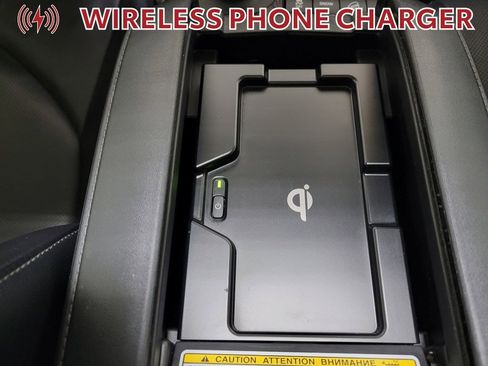 Certified 2022 Toyota Highlander Platinum image 27