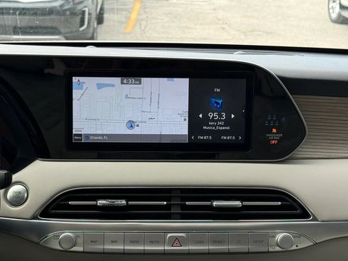 Used 2022 Hyundai Palisade Calligraphy FWD image 9