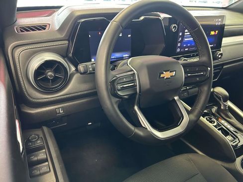 Used 2023 Chevrolet Colorado LT w/ LT Convenience Package AWD/4WD image 15
