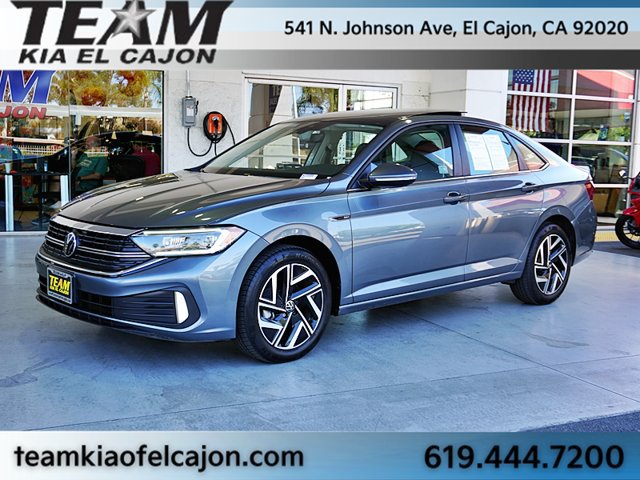 Used 2023 Volkswagen Jetta SEL FWD image 5