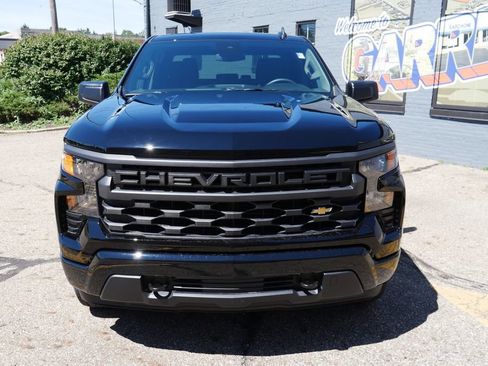 New 2026 Chevrolet Silverado 1500 Custom AWD/4WD image 2